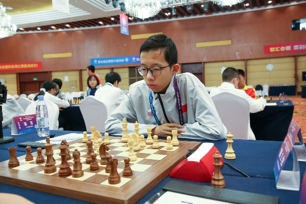 2015国际象棋比赛精彩瞬间回顾-第3张图片-www.211178.com_果博福布斯